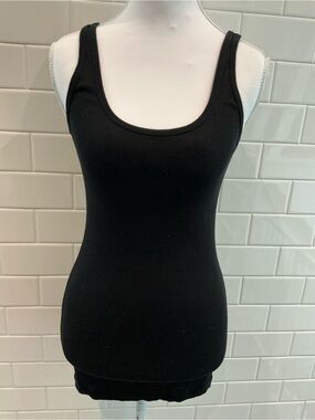 Vince - Scoop Neck Tank